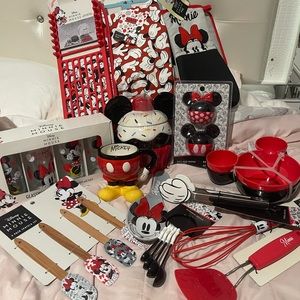 Mickey and Minnie Mouse Kitchen Set